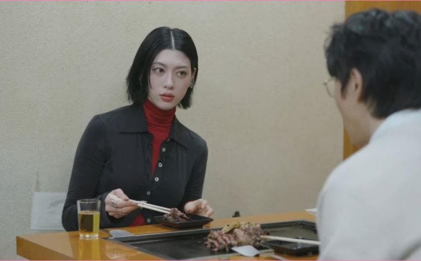 덜 익어보이는 고기가 미심쩍은 일본 여배우.jpg