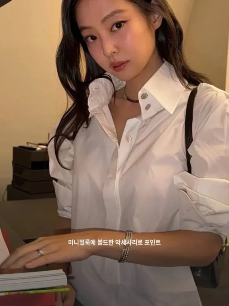 요즘 여성들 사이에서 유행한다는 패션 '현백 코어'