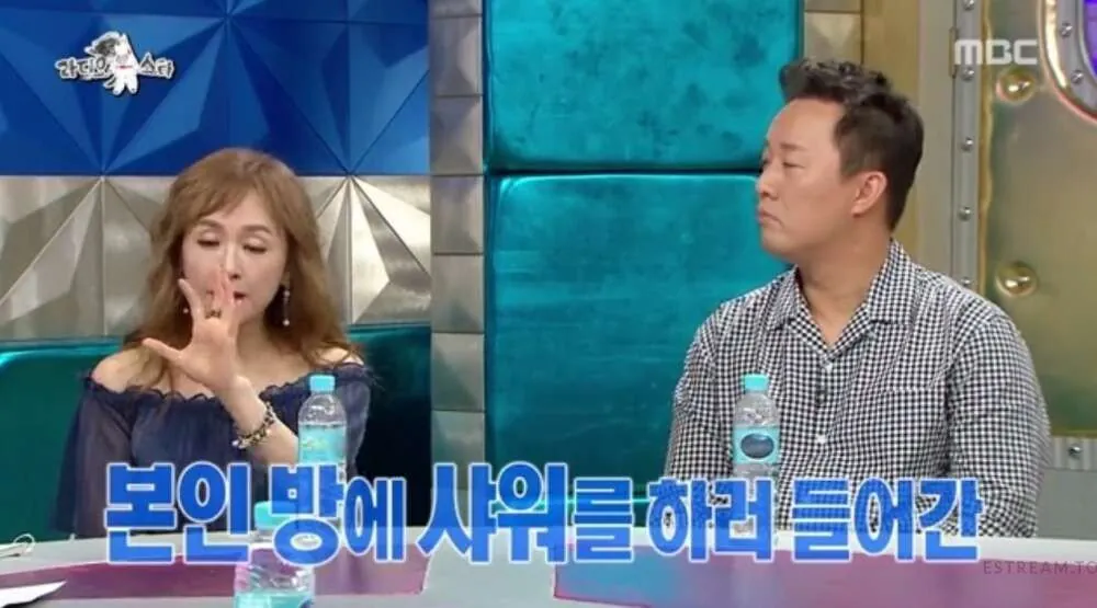 박해미의 알몸을 본 박해미 아들 친구.jpg