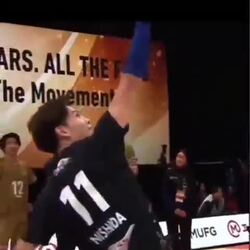 급사과하는 일본 배구 선수 ㅋㅋㅋ
