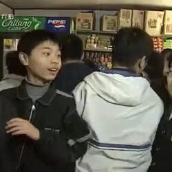 00년대 중학교 매점 풍경.gif